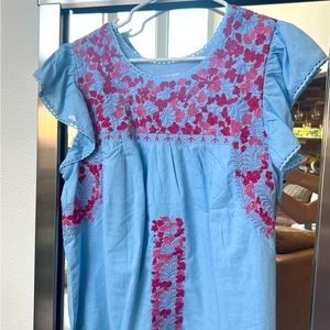 NWOT - J marie embroidered top, light blue with pink embroidery, size medium